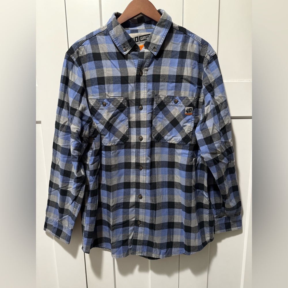 Duluth Trading Co. 40 Grit Flannel, Size L